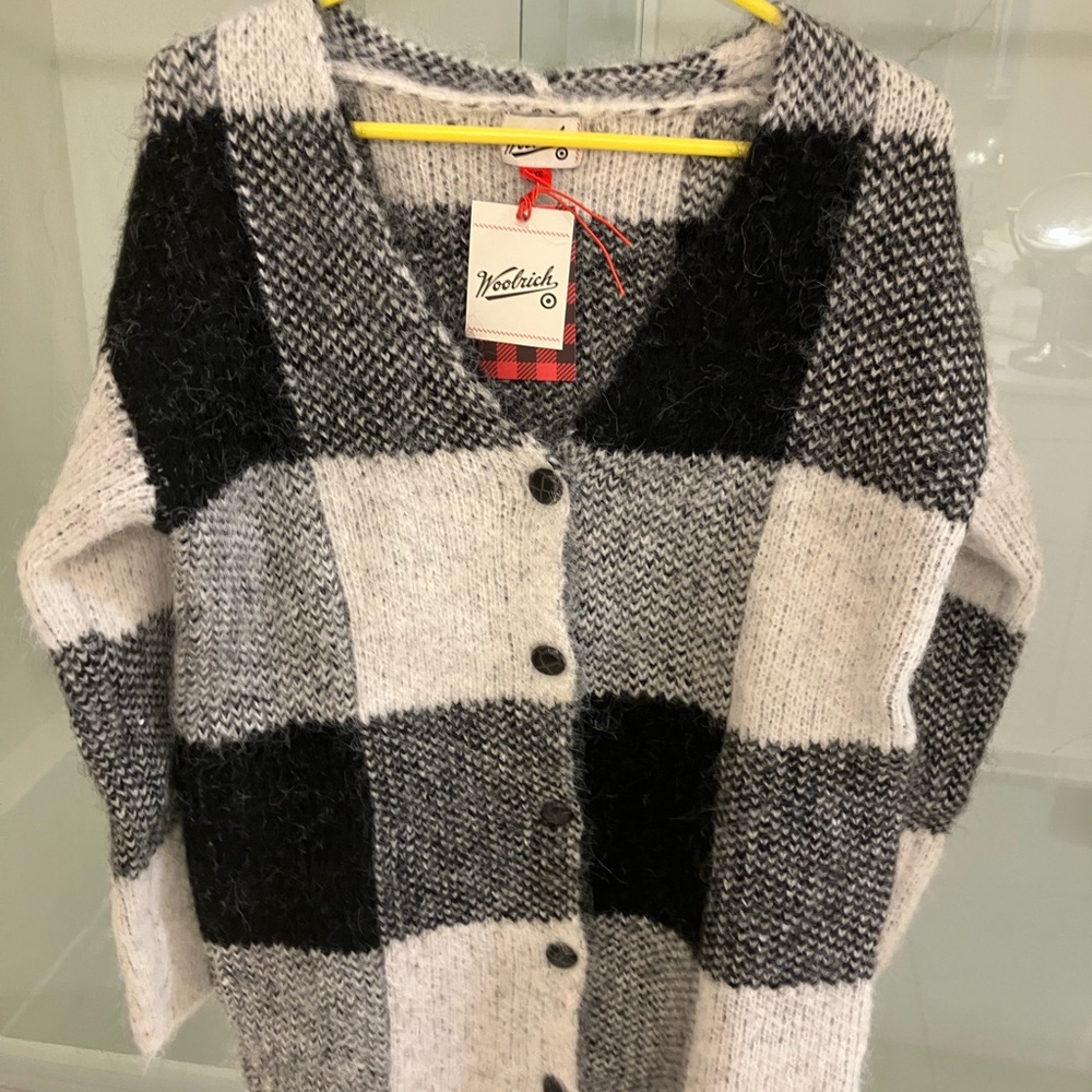 Woolrich Women's Black and White Plaid Cardigan